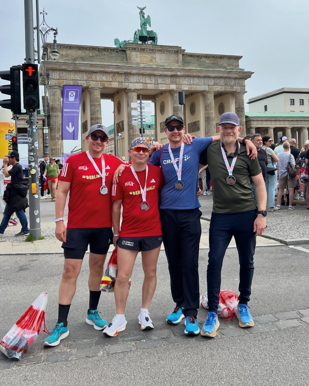 evers.runs The Roadtrip Team on Tour 🥳 #gutterne Thanks for an awesome weekend in the best company to @diabetesrunner , @jacob.kloster and @loebefar74 🙏 Probably not the best of Condi